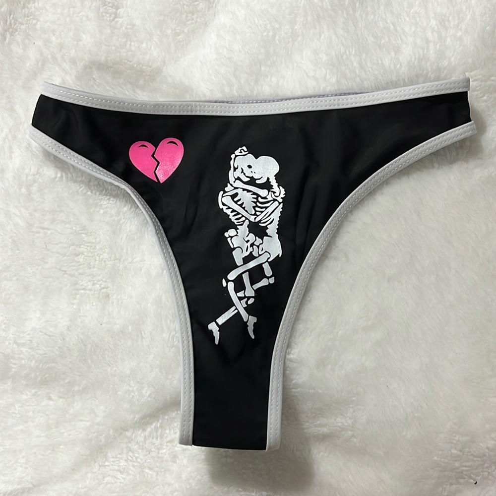High waisted thong bikini bottoms